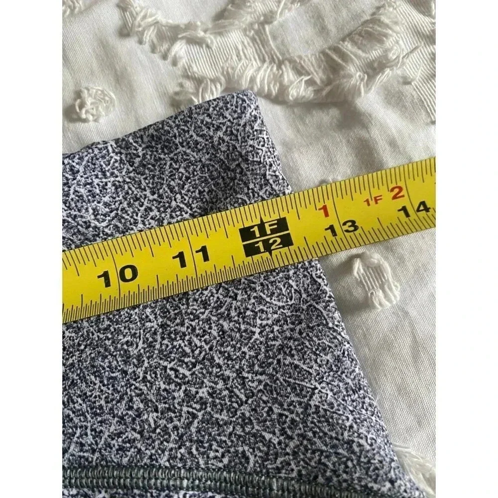 Lululemon Leggings Women’s 6 Train Times Crop